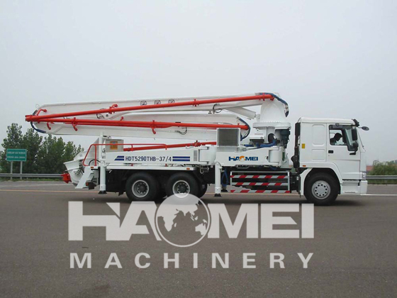 Concrete Boom Pump